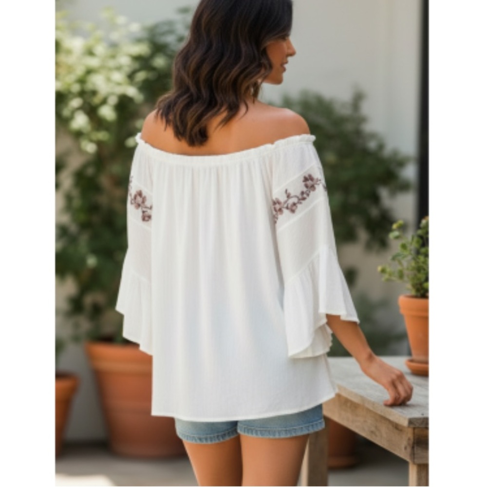 Surf Gypsy Gauzy Floral Embroidered Top Size Small - Picture 2 of 16